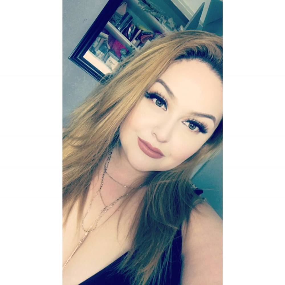 Meet your Posher, Jazmin